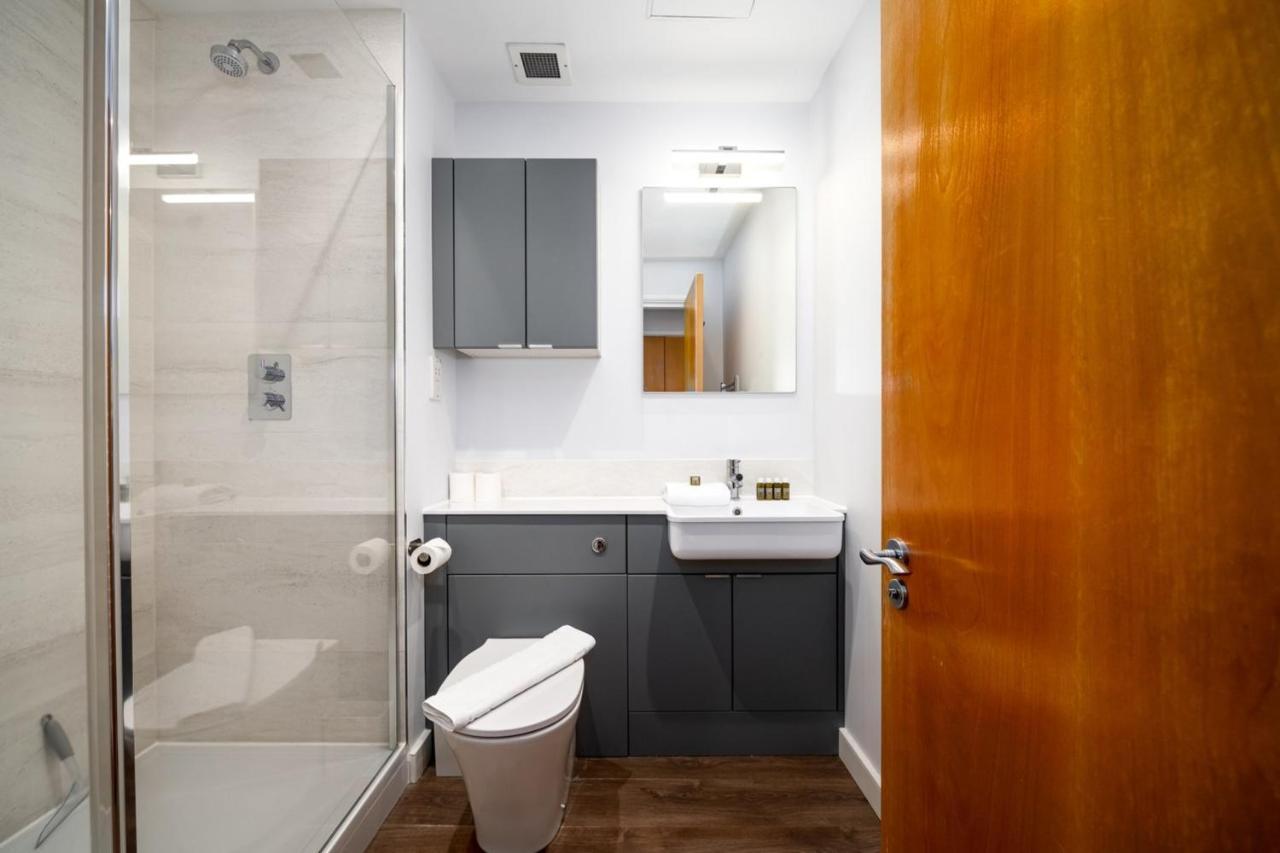 Modern & Spacious 2 Bedroom In Central Лондон Екстер'єр фото