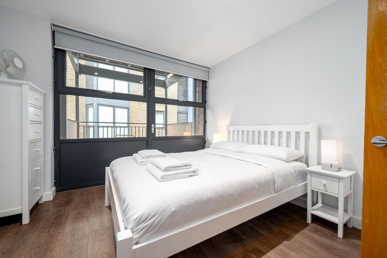 Modern & Spacious 2 Bedroom In Central Лондон Екстер'єр фото