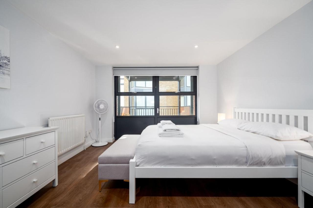 Modern & Spacious 2 Bedroom In Central Лондон Екстер'єр фото