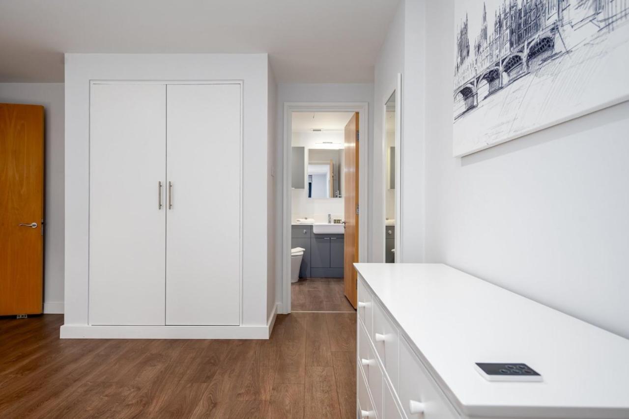 Modern & Spacious 2 Bedroom In Central Лондон Екстер'єр фото